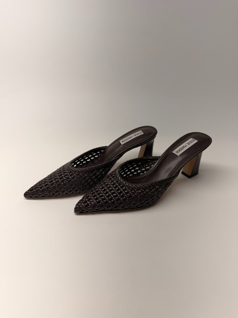 Steve Madden Women Emmie Brown Woven Pointed Toe Heel Mule Sz 7.5